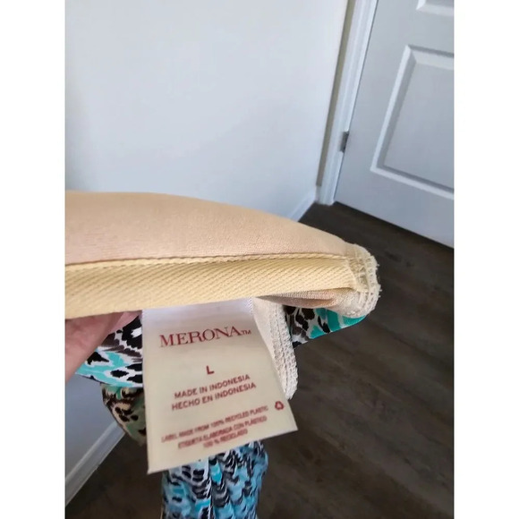 Merona Blue Tankini have Medium and Large available - Picture 2 of 9